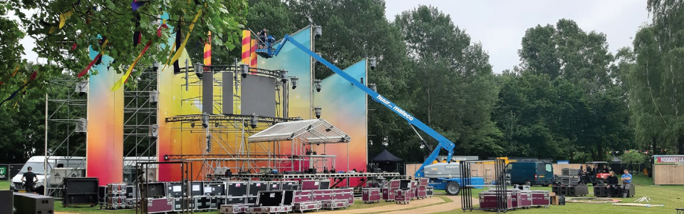 podium decoratie upsidedown